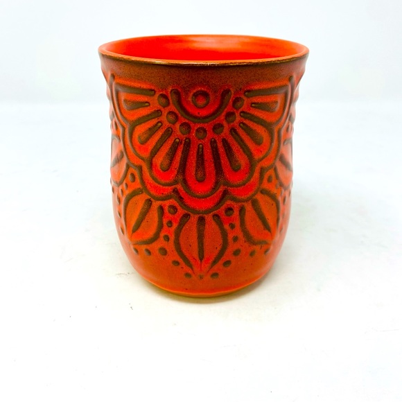 Potter’s Corner Dining Nwot Potters Corner Floral Half Mandala Art